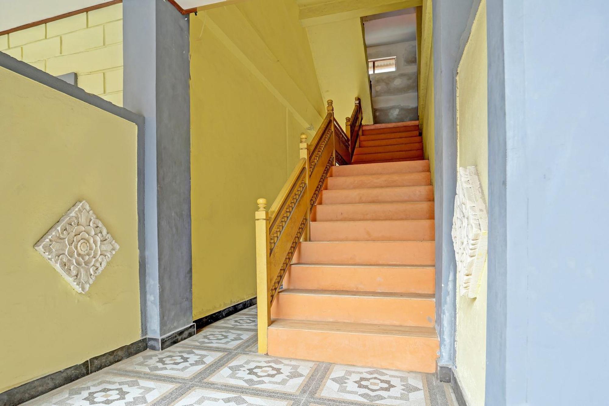 Collection O 91081 New Arena Hotel كوتا المظهر الخارجي الصورة