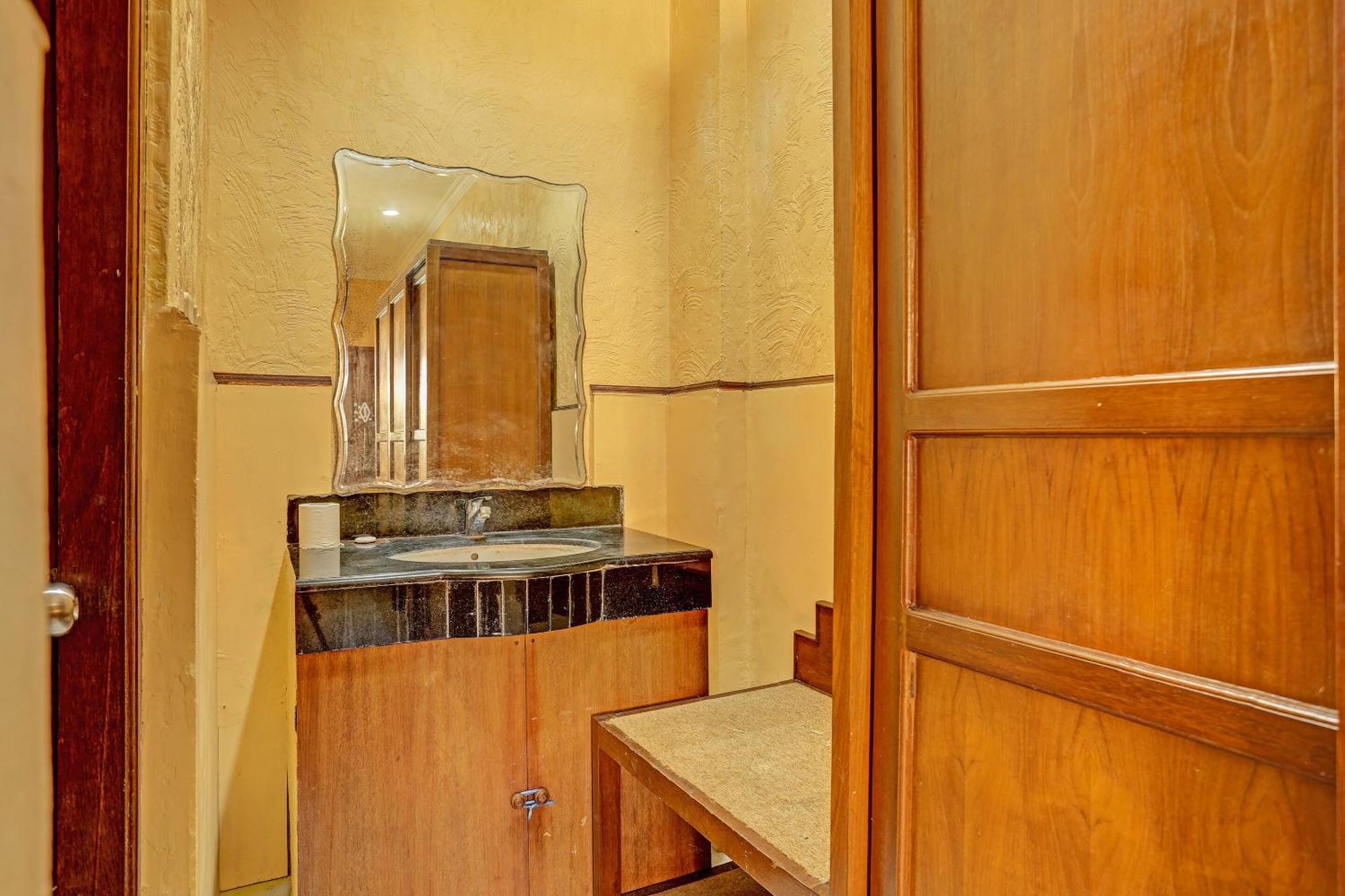 Collection O 91081 New Arena Hotel كوتا المظهر الخارجي الصورة